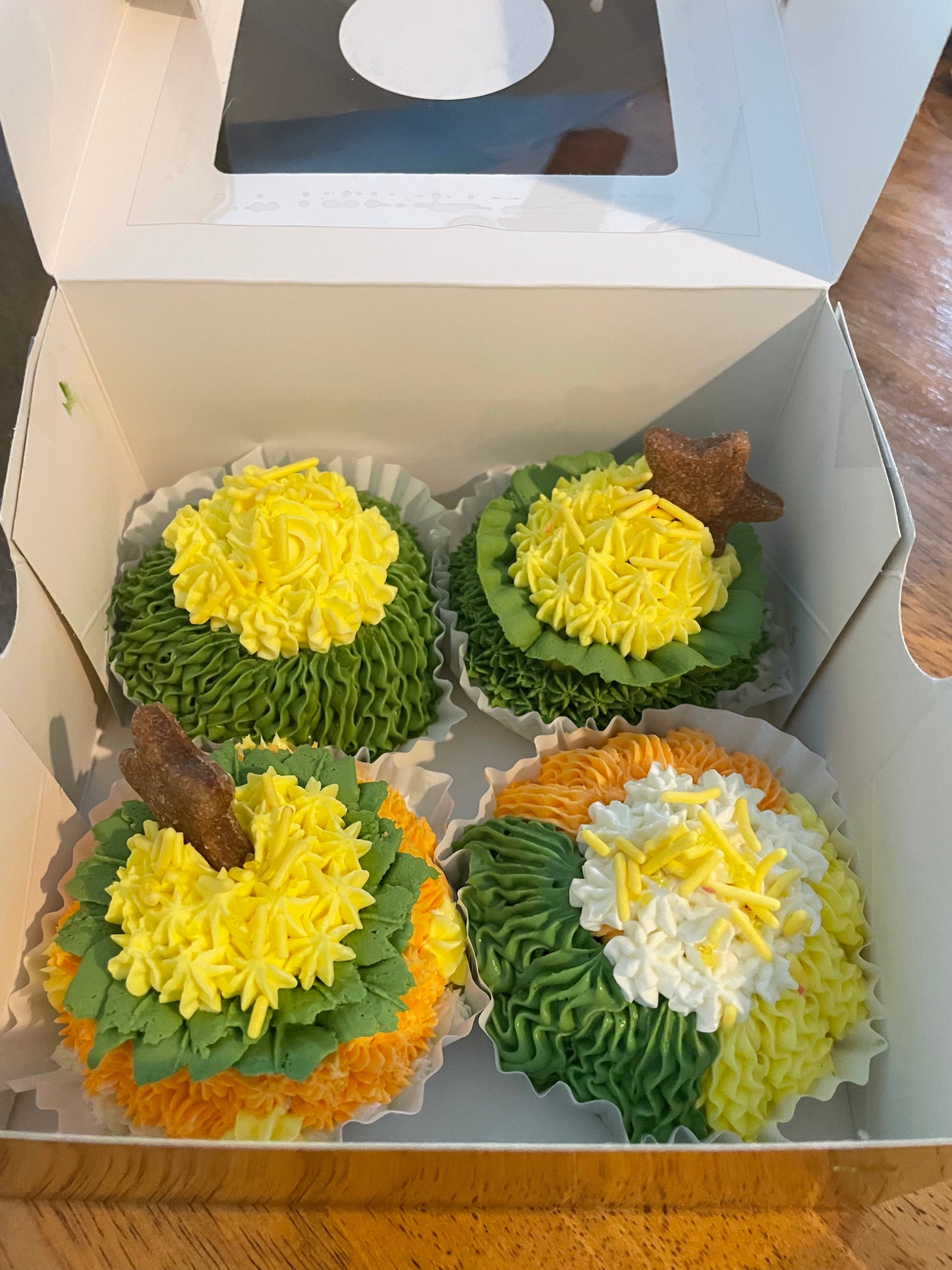 Mini Puppy Bundt Cakes