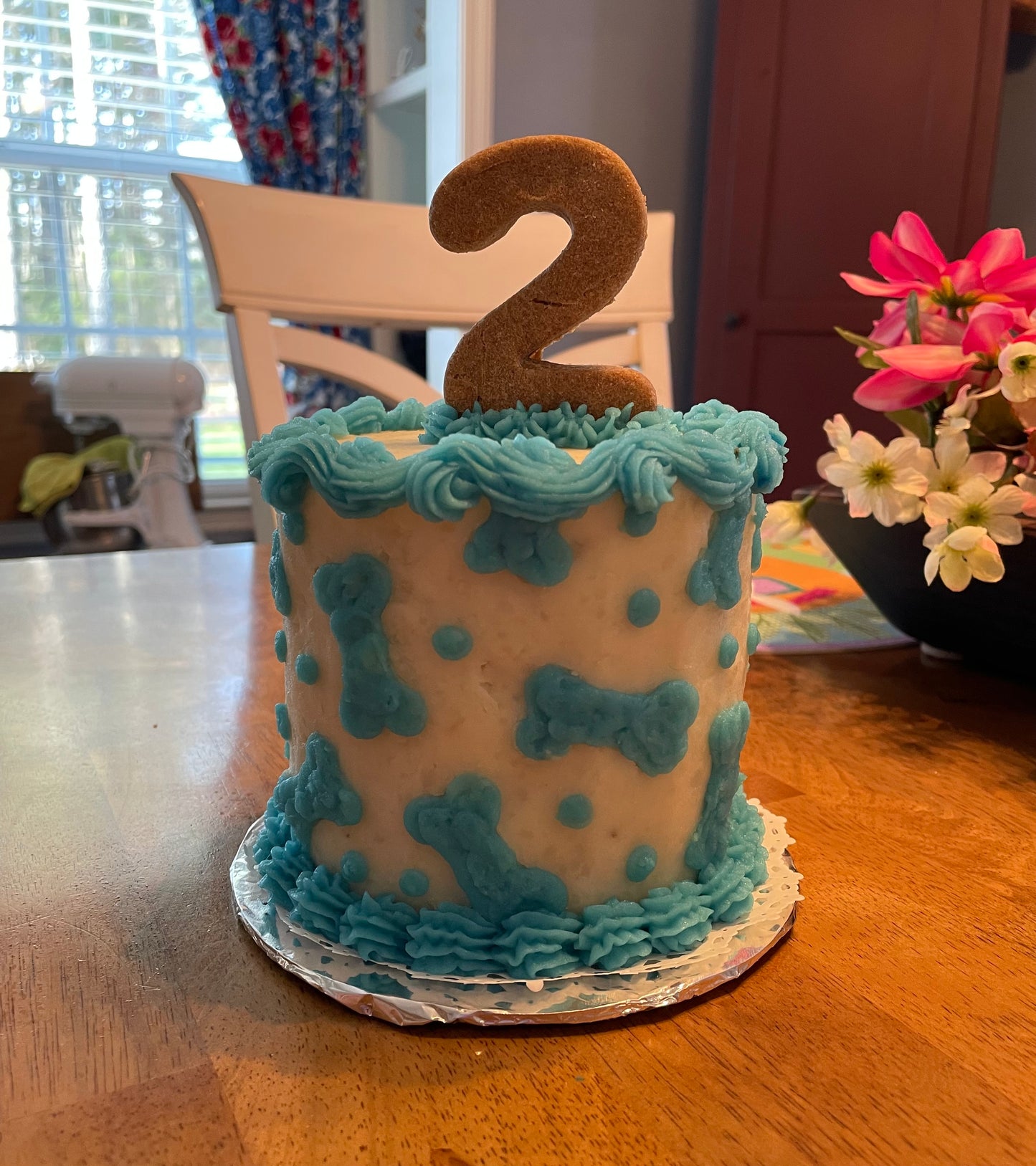 4" Puppy Birthday Cake