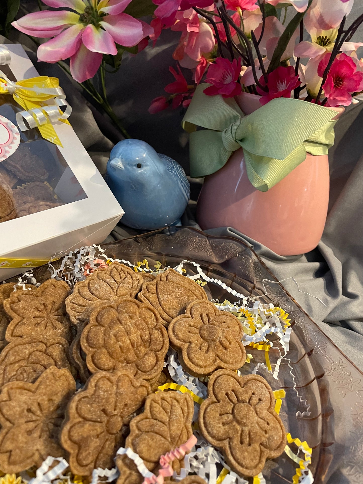 April & May Flowers Cookies of the month
