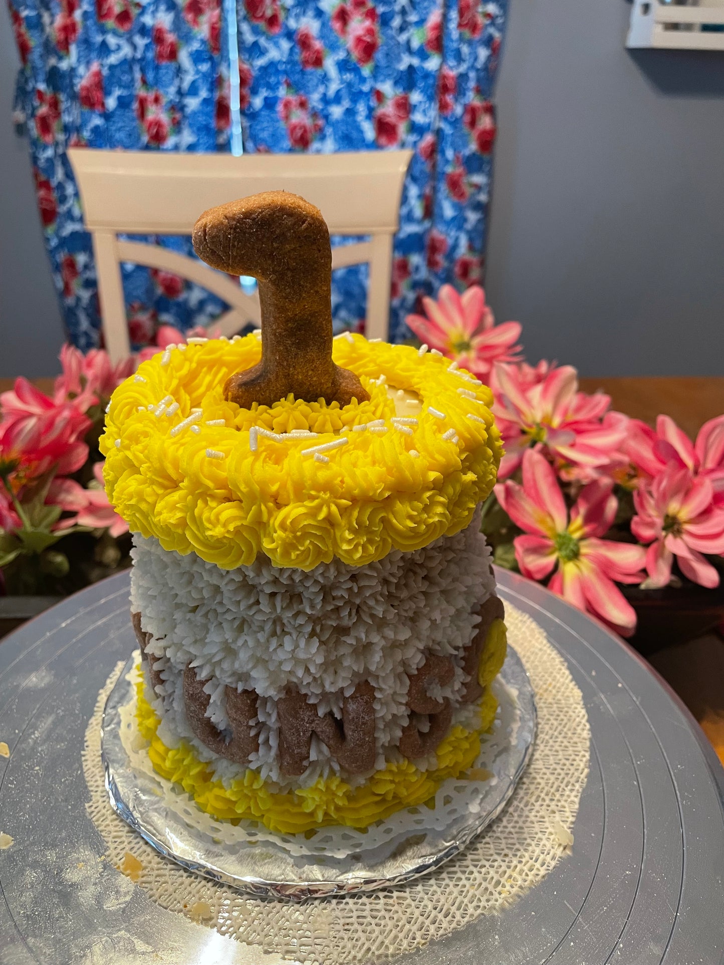 6" Puppy Birthday Cake