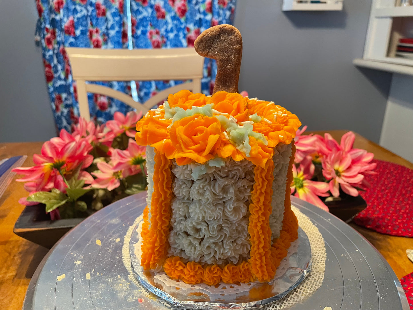 4" Puppy Birthday Cake